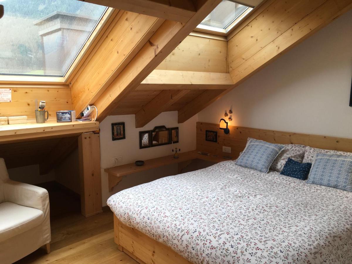 Mansarda Dolomiti Apartman Rasun di Sopra Kültér fotó